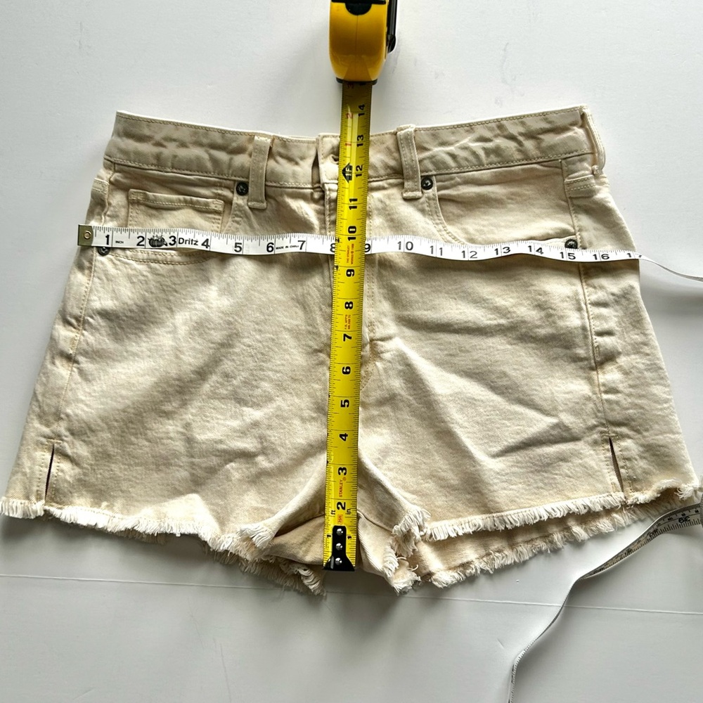 🍒American Eagle Women’s Stretch Jean Shorts. Cream. Size: 8 - Picture 7 of 9